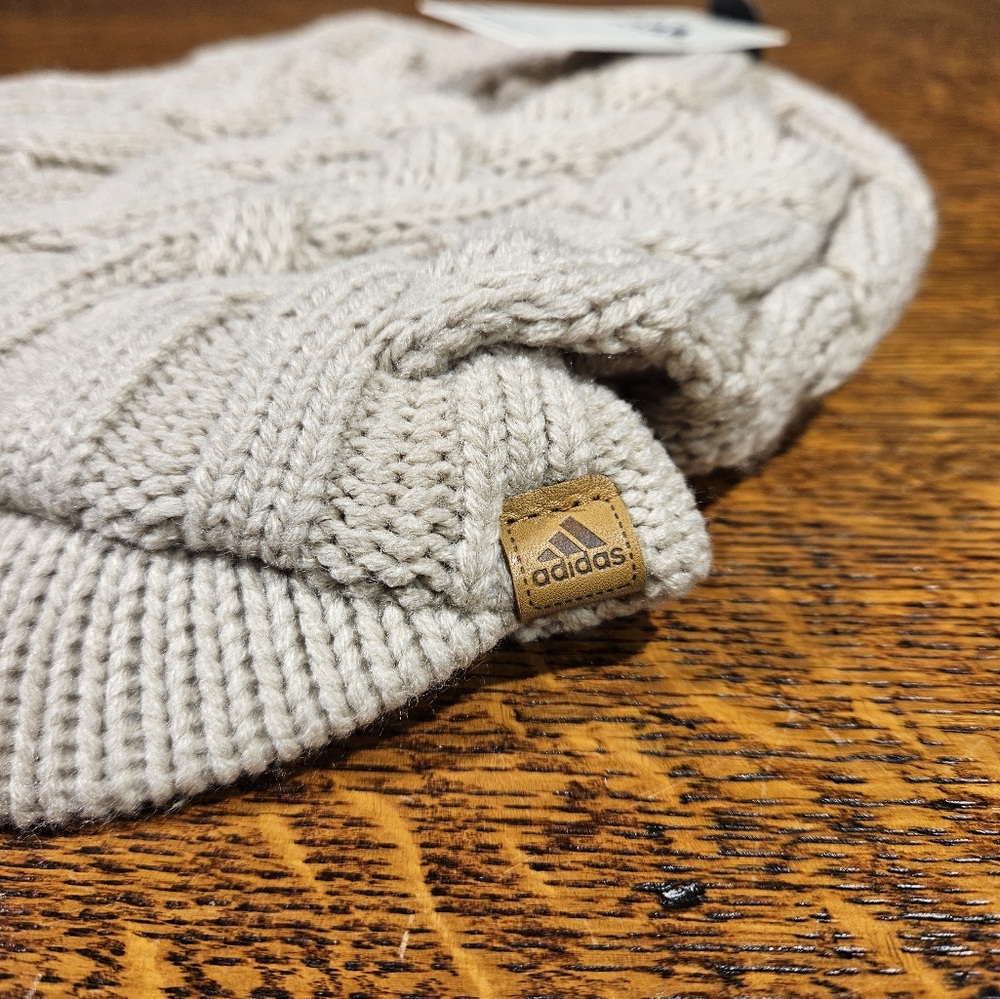 Adidas Crystal Brimmer Knit Hat NWT - Picture 4 of 8
